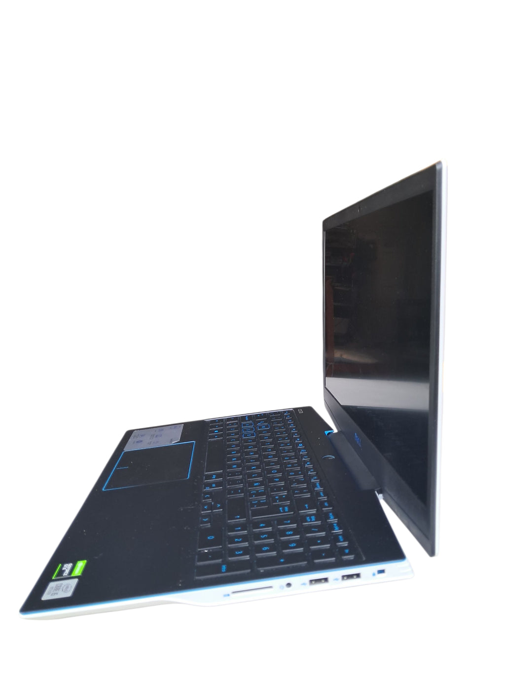 Dell - Laptop Gamer - G3 15 - i5 10ma - 256GB SSD - 8GB RAM