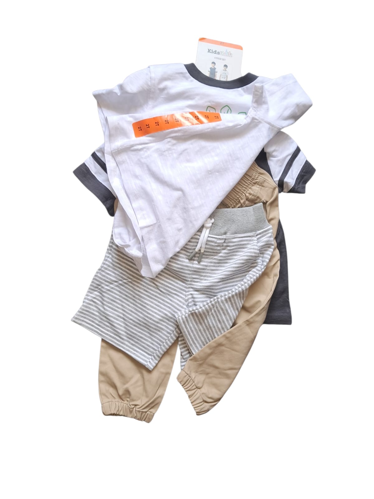 Set Kids Headquarters 4 Piezas para Niño | Talla 2T | Nuevo con Etiqueta