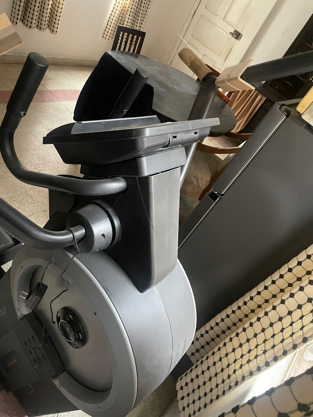 Eliptica ProForm HIIT Trainer | Gimnasio Profesional en Casa | Vertical