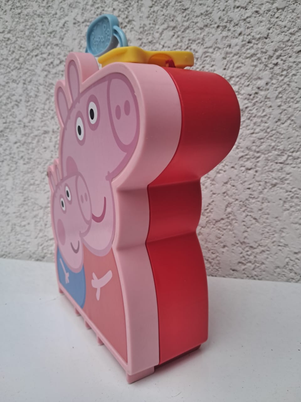 Set de colección Peppa Pig Carry-Along. 9 figuras articuladas, maletín transportador. Original de retorno de tienda. Horas de juego. Minicostos RM.