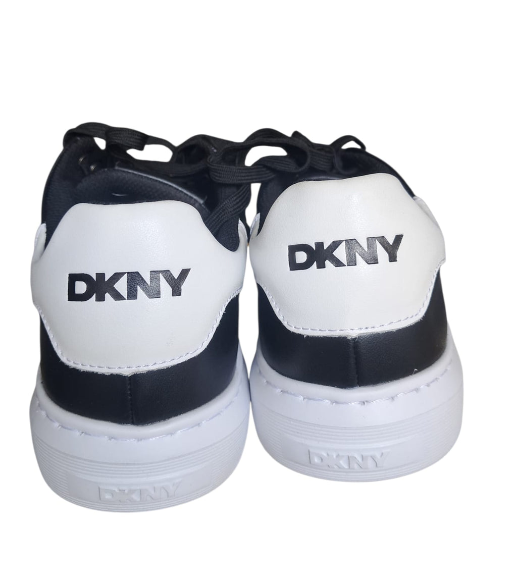 DKNY - Tenis Urbanos - Talla 7 MX - Negro/Blanco - Estilo Minimalista